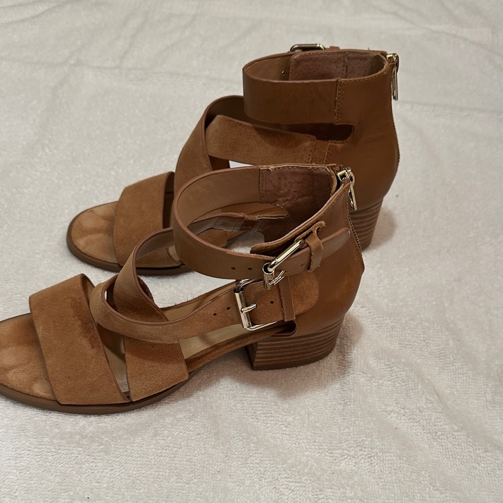 Steve Madden Raeleen Suede Sandals - Picture 4 of 5